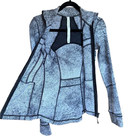 Lululemon Define Jacket Size 4 Luon Denim Twill Black White Sporty Athleisure - Picture 8 of 10